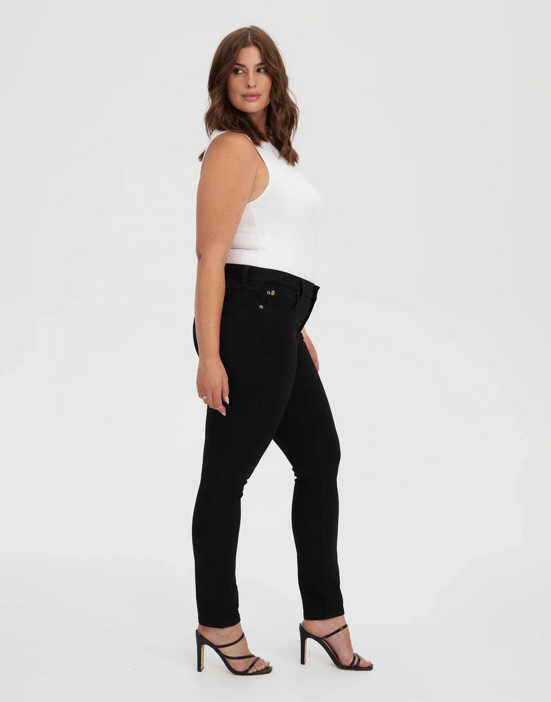 Mid Rise Skinny Jean Long - Overdye Black