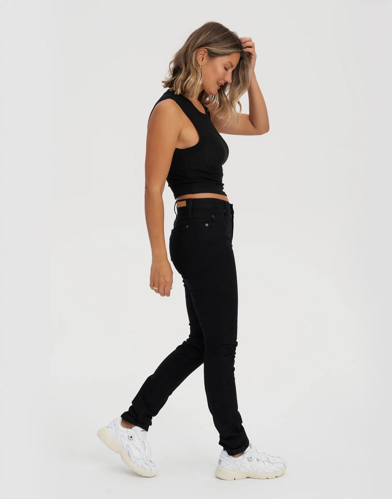Womens Workout Yoga Realistic Black Distressed Denim Jeans